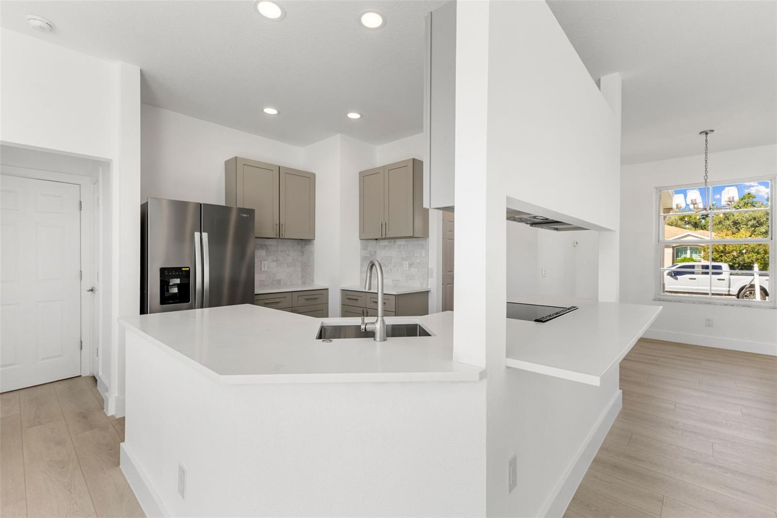 WELLINGTON CHASE - Residential