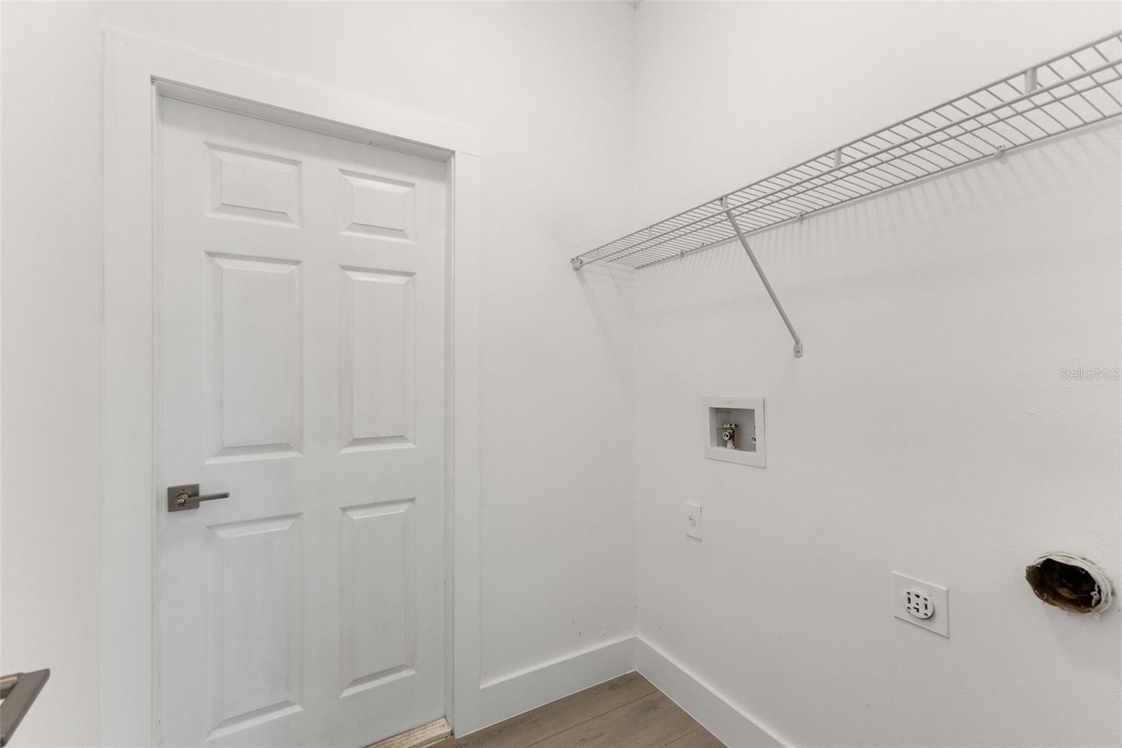 WELLINGTON CHASE - Residential