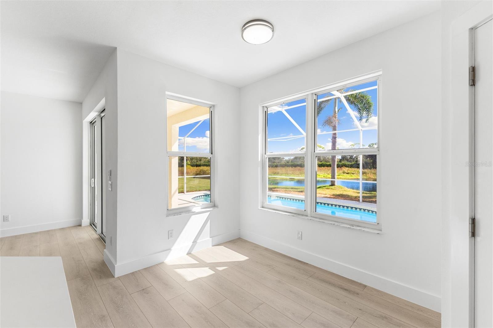 WELLINGTON CHASE - Residential