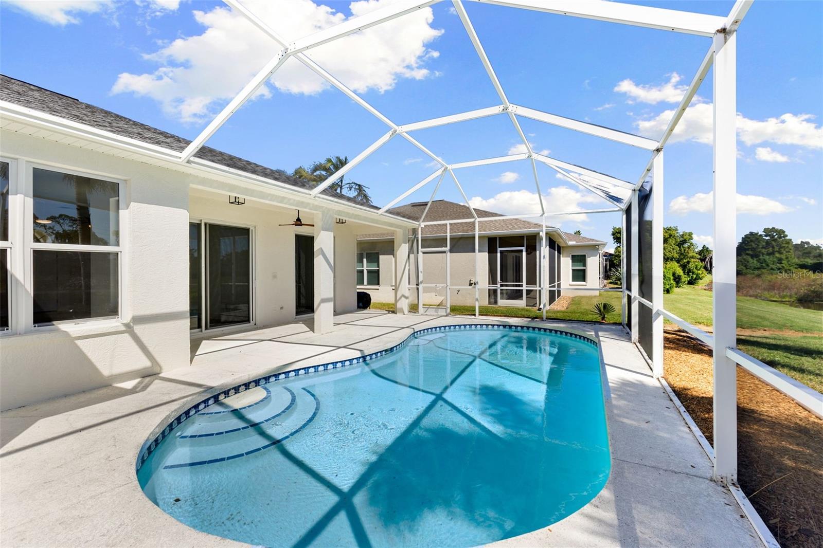 WELLINGTON CHASE - Residential