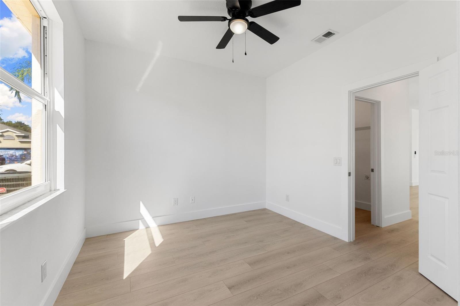 WELLINGTON CHASE - Residential
