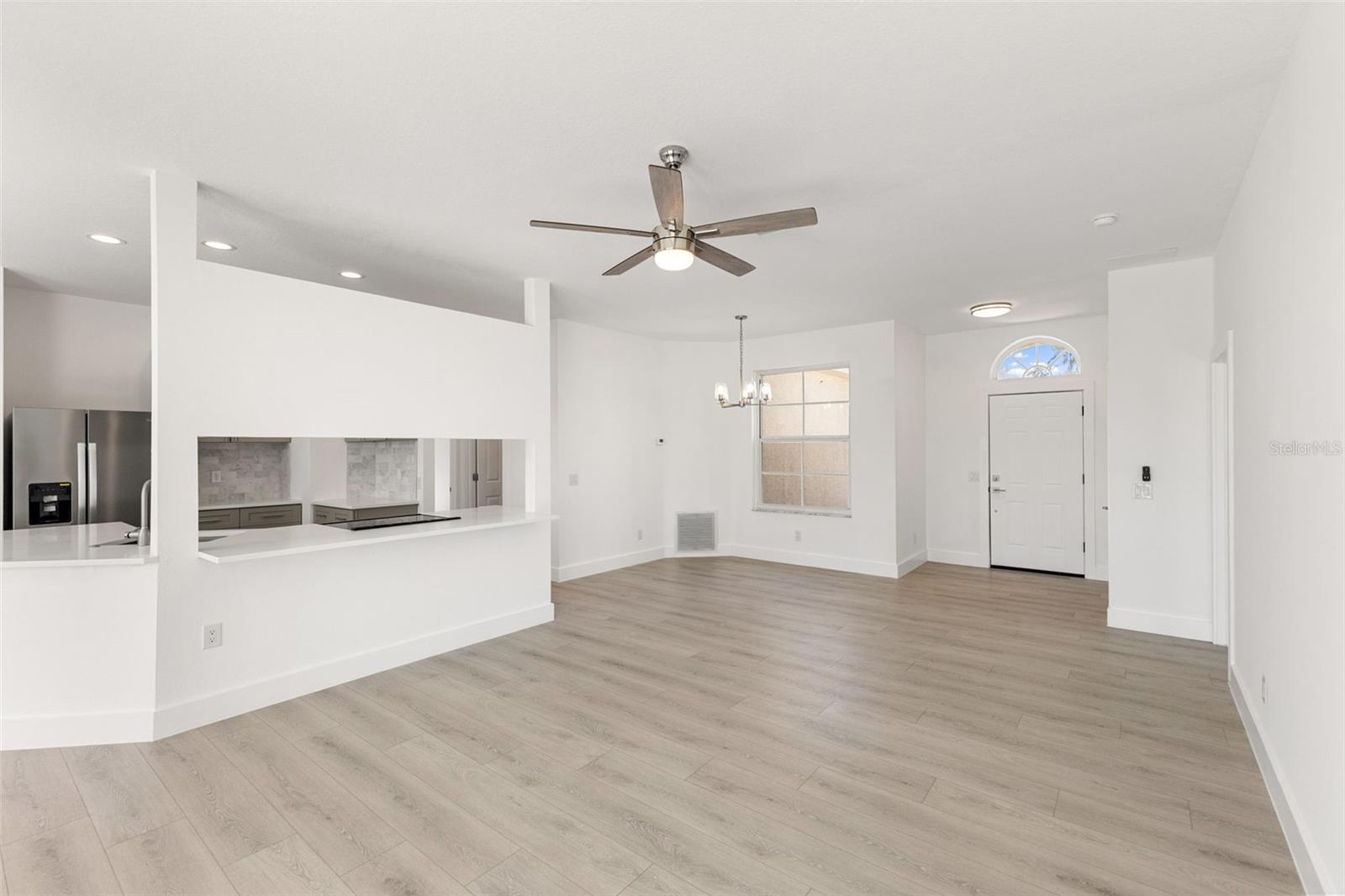 WELLINGTON CHASE - Residential