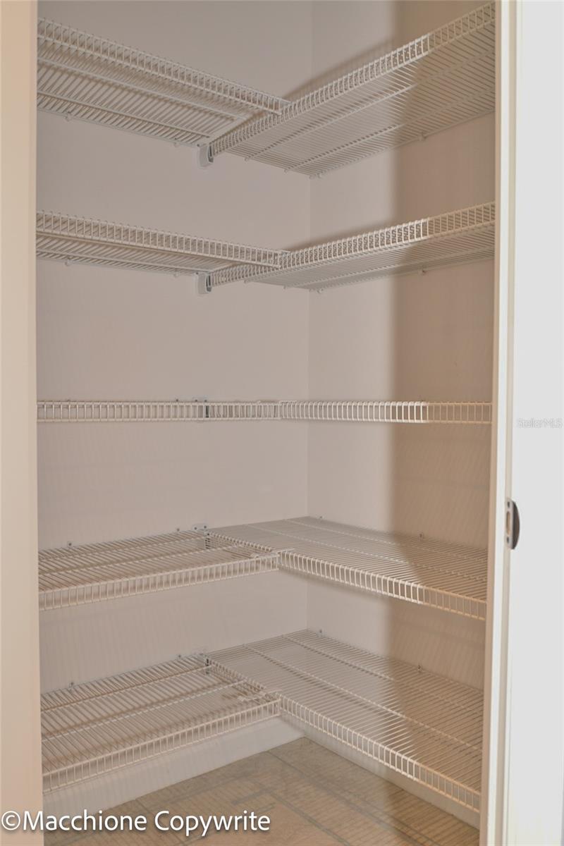 LAKE SMART POINTE - Residential