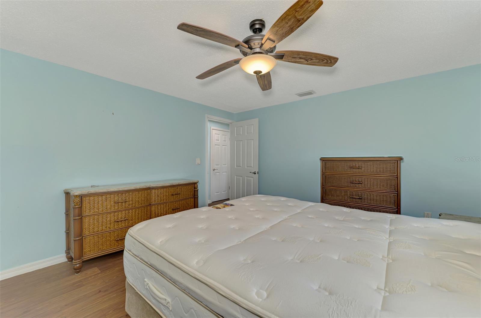 GROVE CITY TERRACE - Residential