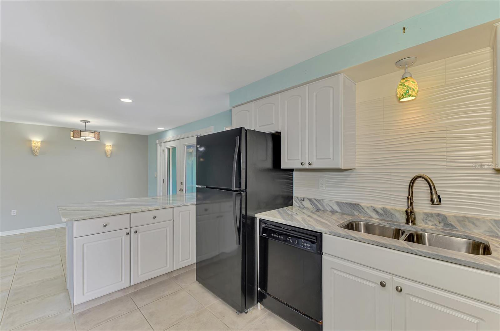 GROVE CITY TERRACE - Residential