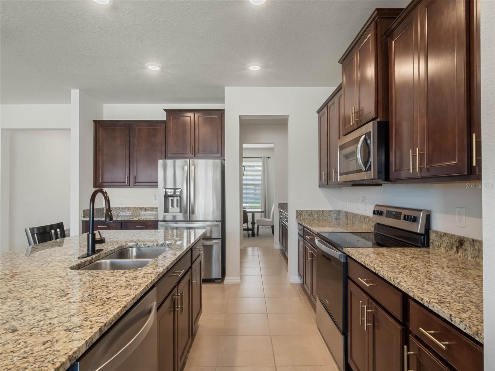 GREYSTONE HILLS PH ONE - Residential