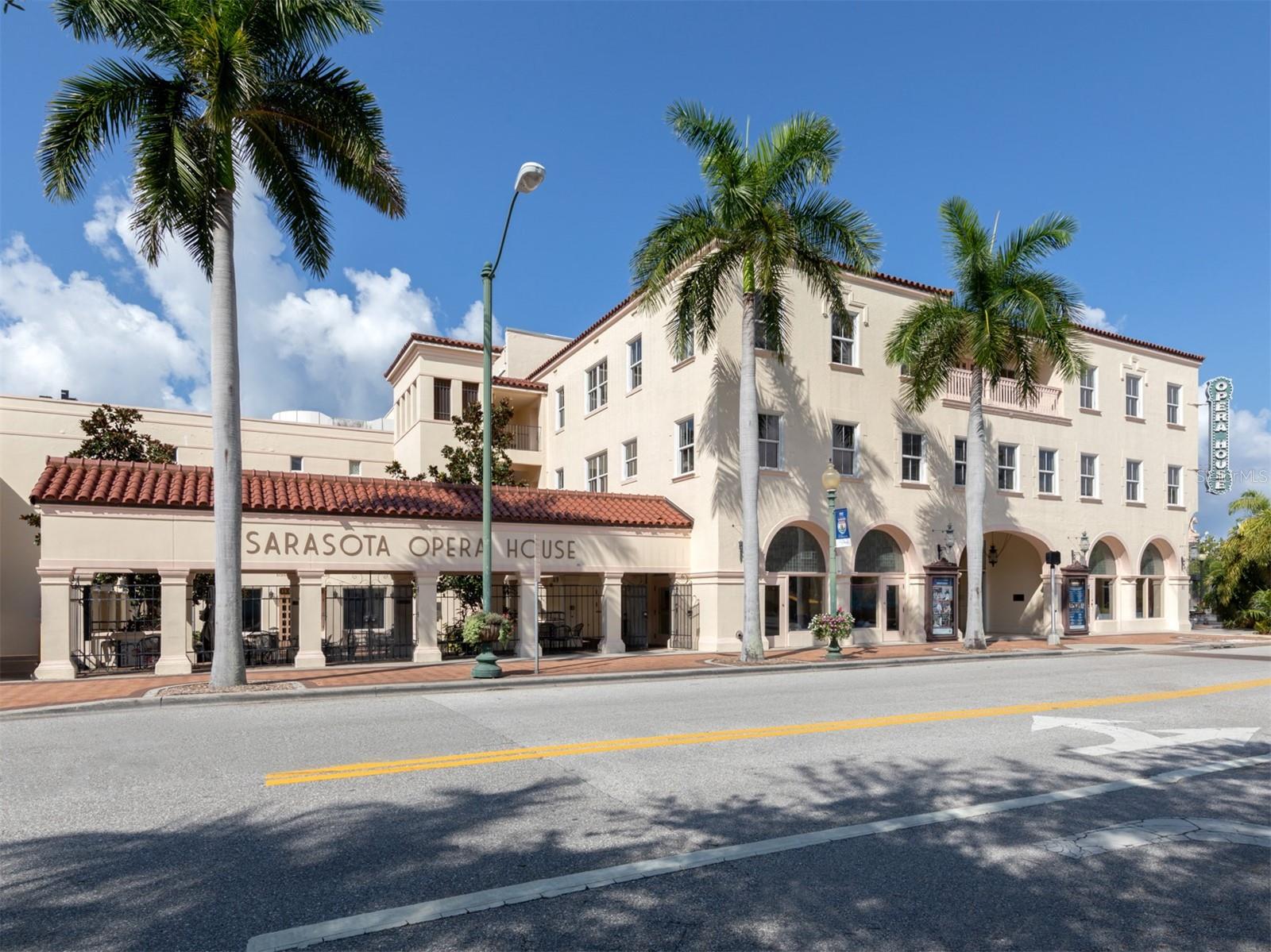 BONITA MANOR - Residential