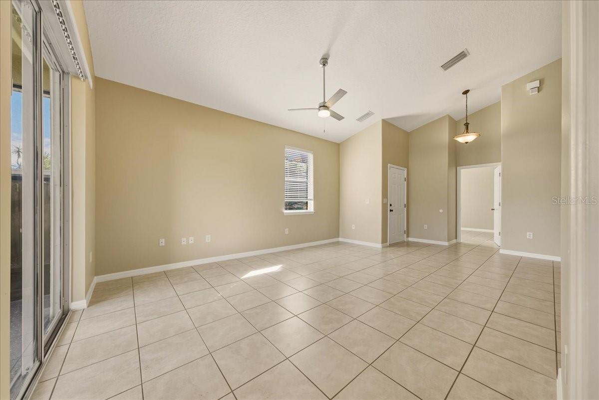 ROCKET CITY - Residential Income