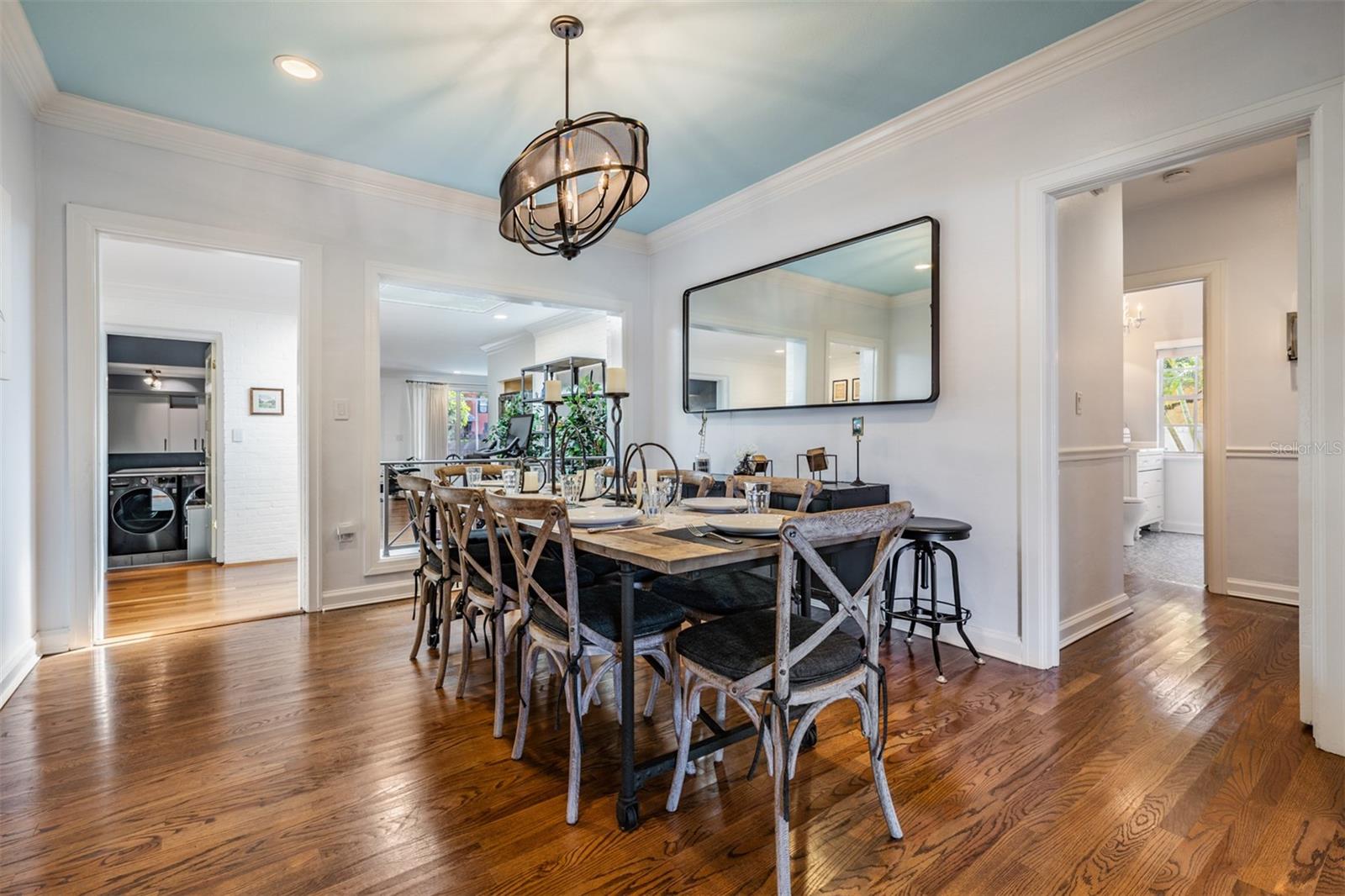 DAVIS ISLANDS - Residential