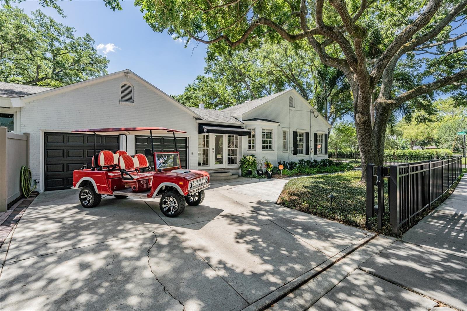 DAVIS ISLANDS - Residential