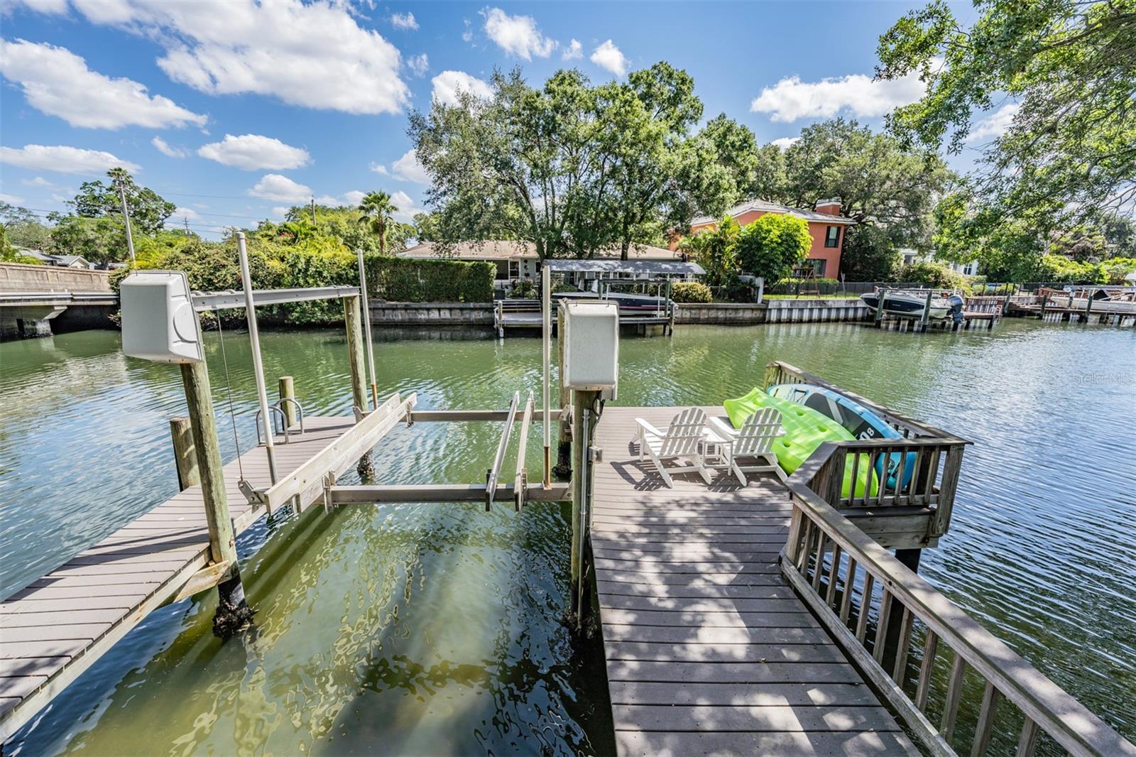 DAVIS ISLANDS - Residential