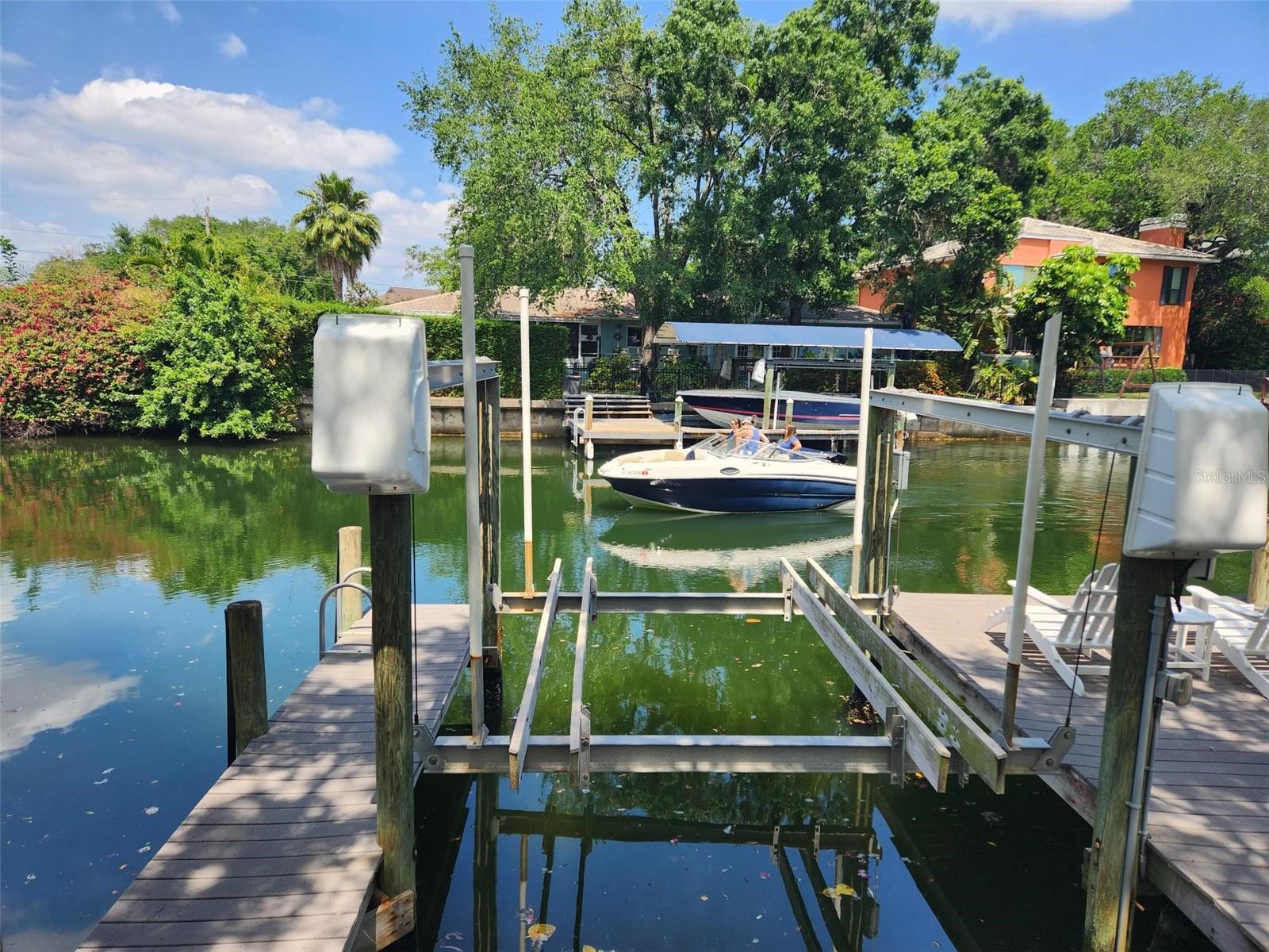 DAVIS ISLANDS - Residential