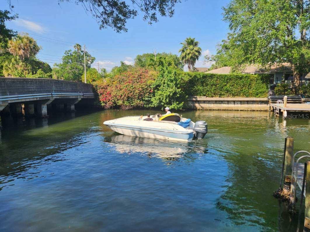 DAVIS ISLANDS - Residential