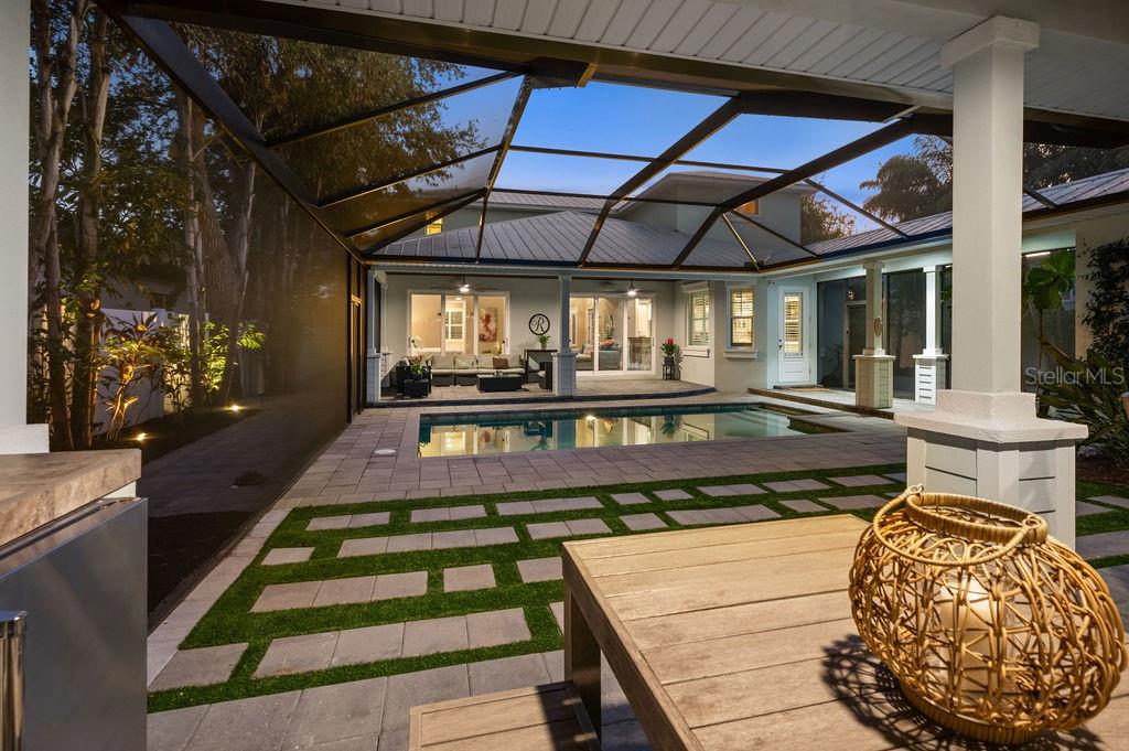 GROVE HEIGHTS - Residential