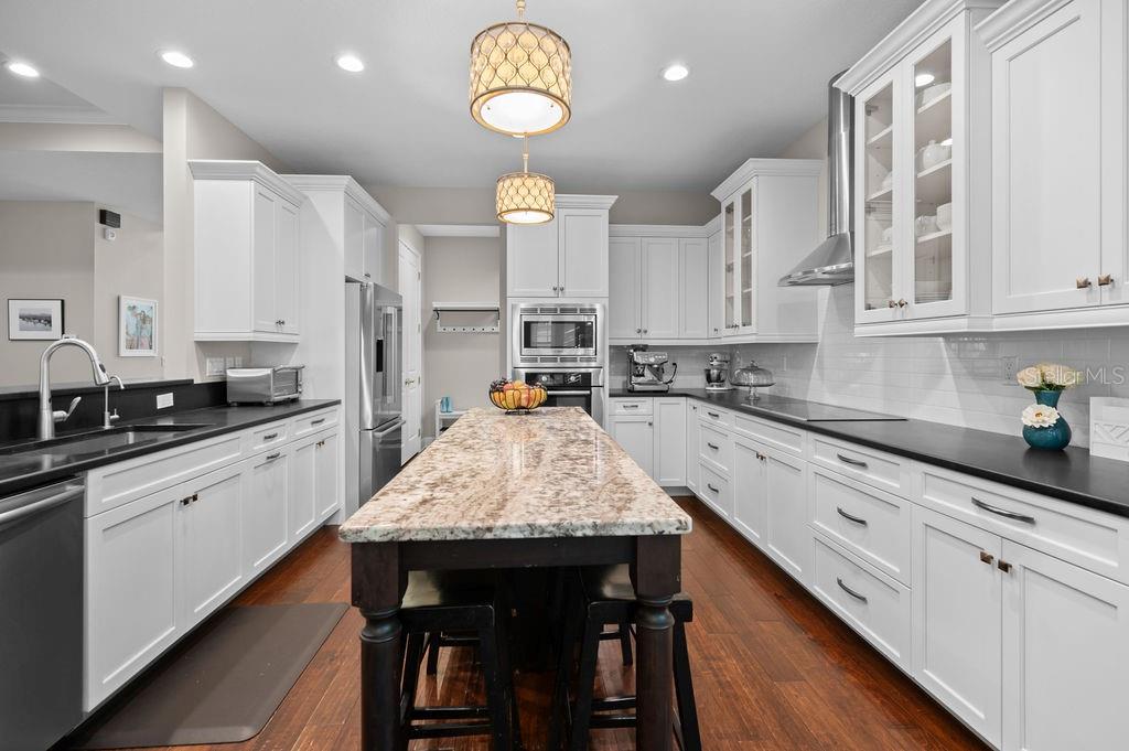 GROVE HEIGHTS - Residential