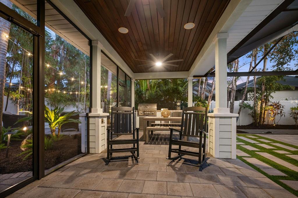 GROVE HEIGHTS - Residential