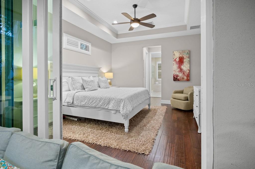 GROVE HEIGHTS - Residential