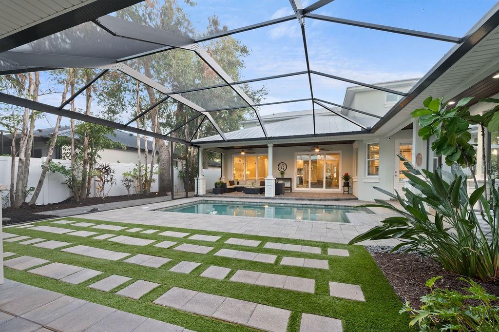 GROVE HEIGHTS - Residential