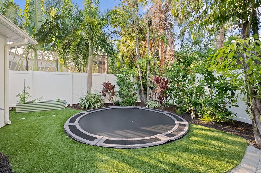 GROVE HEIGHTS - Residential