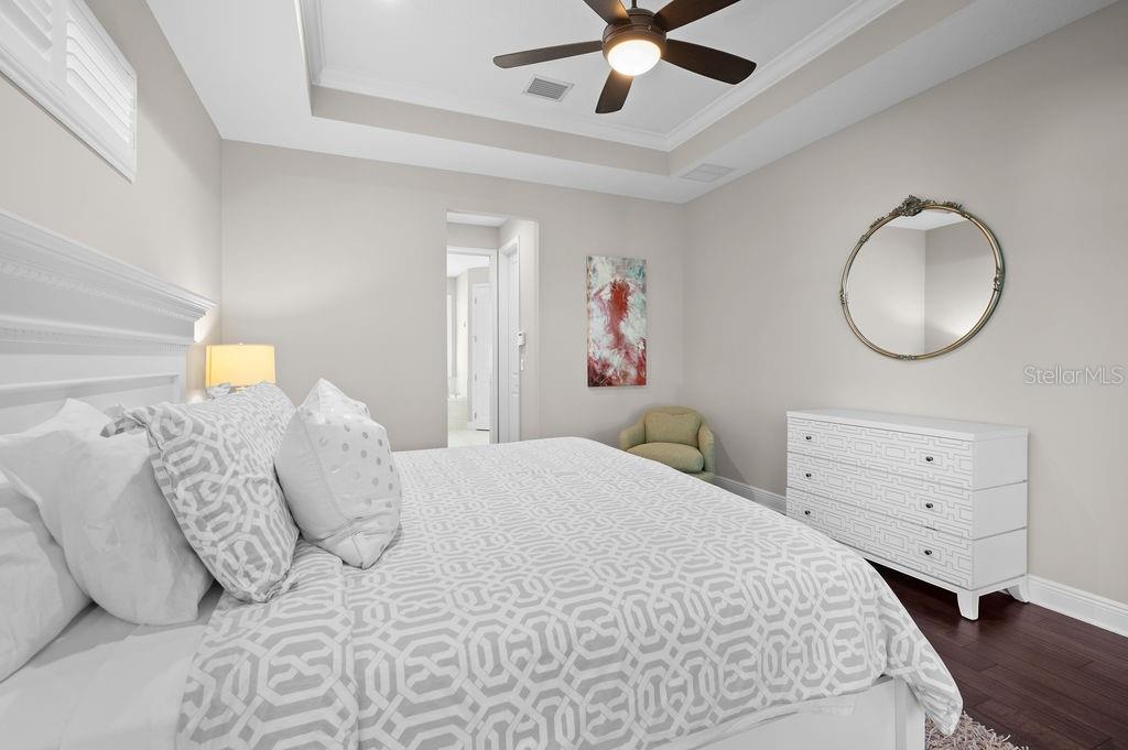 GROVE HEIGHTS - Residential