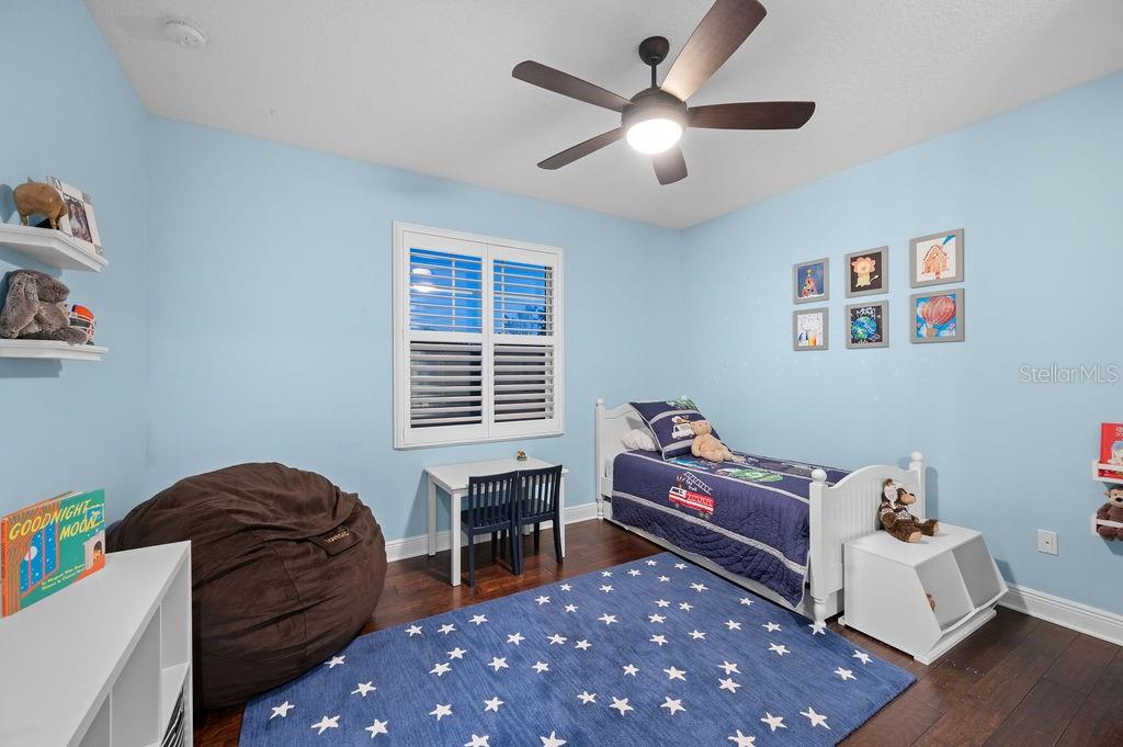 GROVE HEIGHTS - Residential