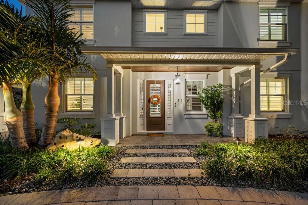 GROVE HEIGHTS - Residential