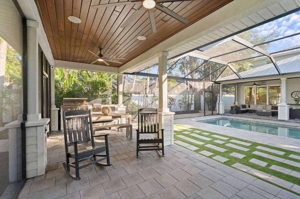 GROVE HEIGHTS - Residential