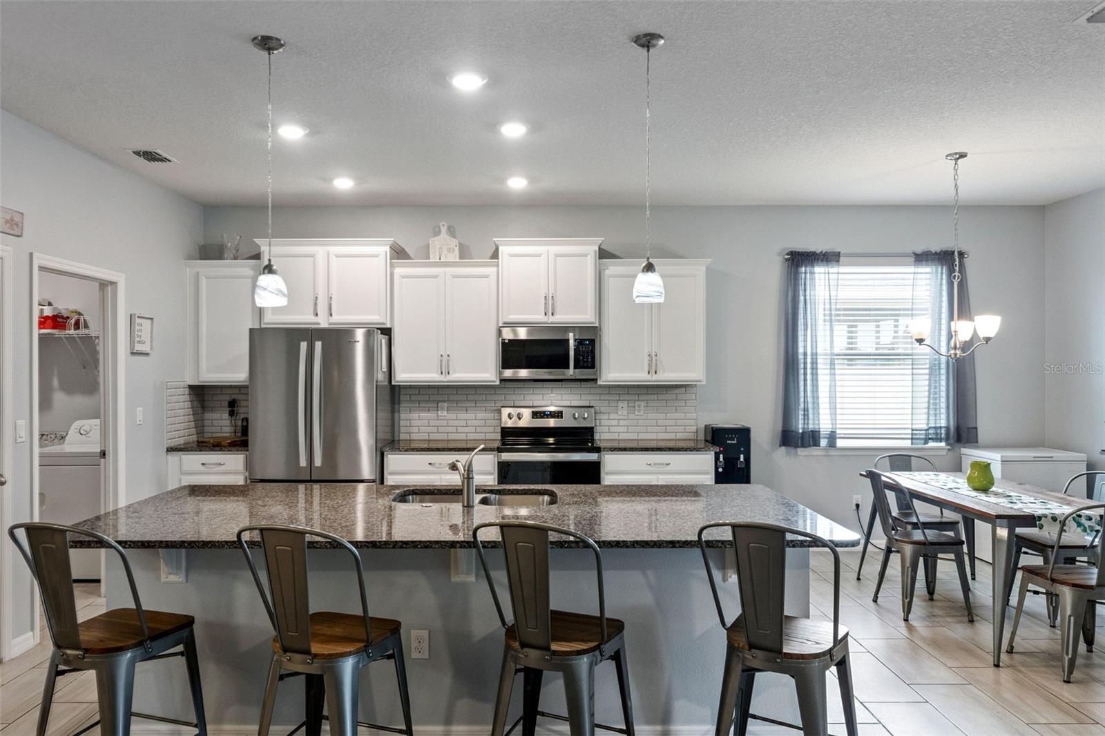 BRIDLEWOOD - Residential