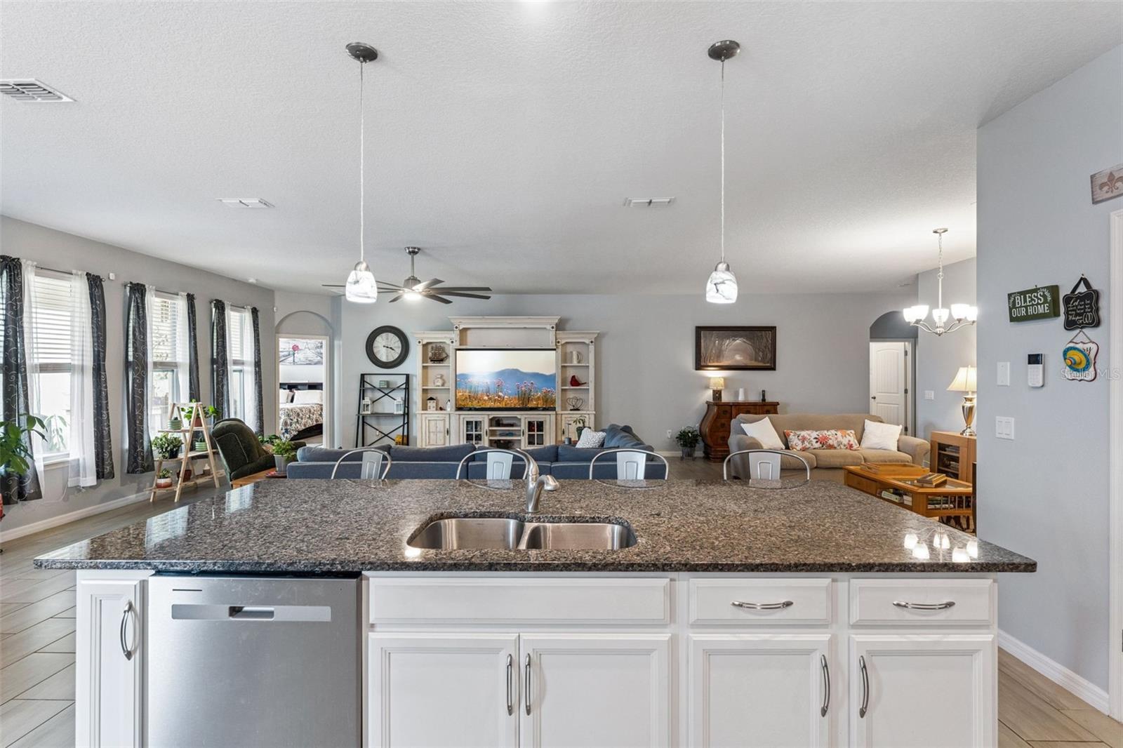 BRIDLEWOOD - Residential