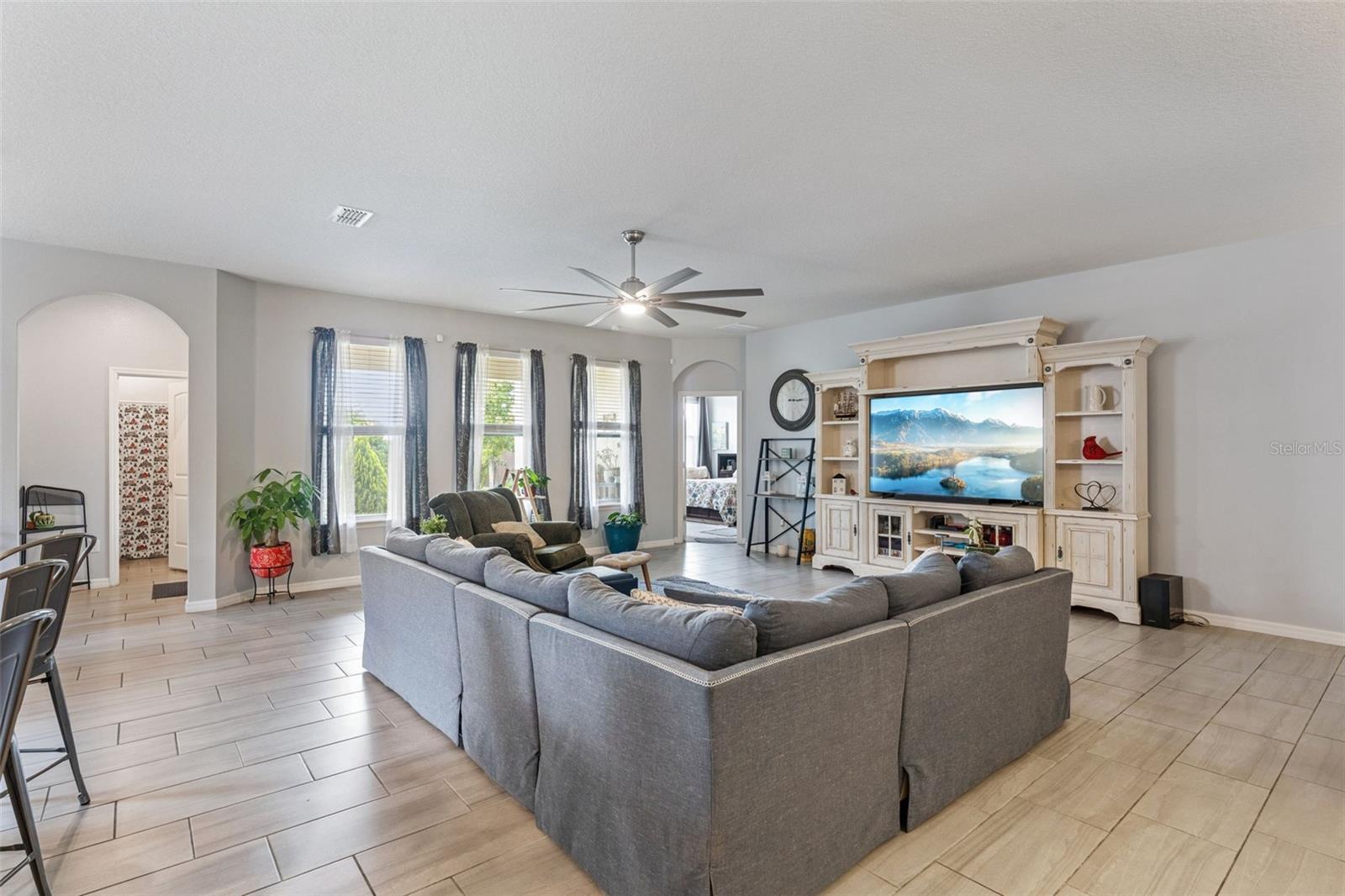 BRIDLEWOOD - Residential