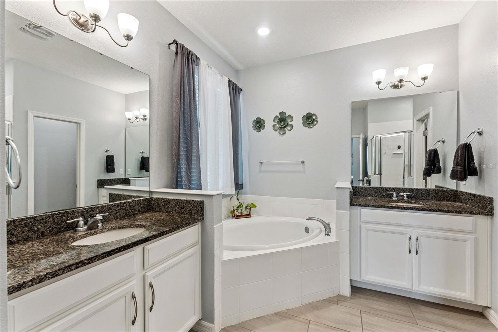BRIDLEWOOD - Residential