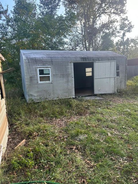 A home in HOMOSASSA