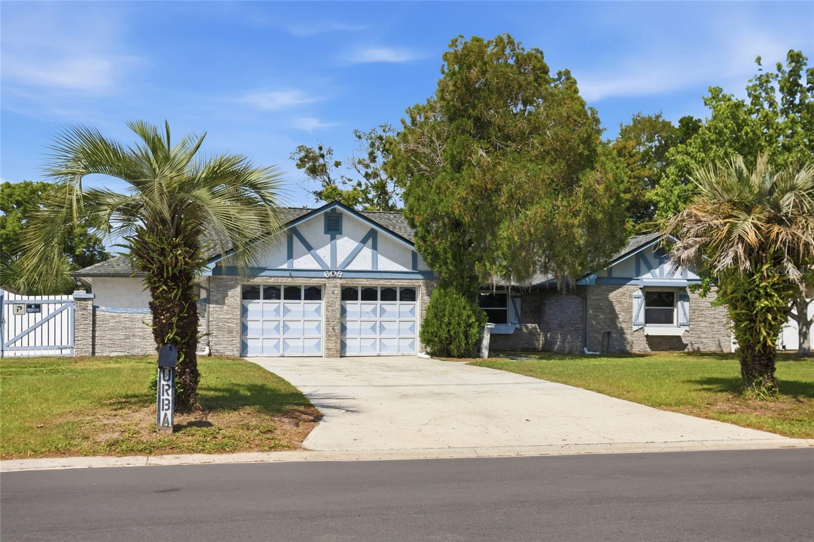 608 PONDEROSA DRIVE