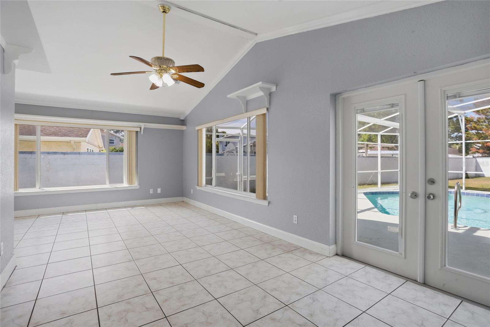 PINE LAKE ESTATES UNIT 2 - Residential