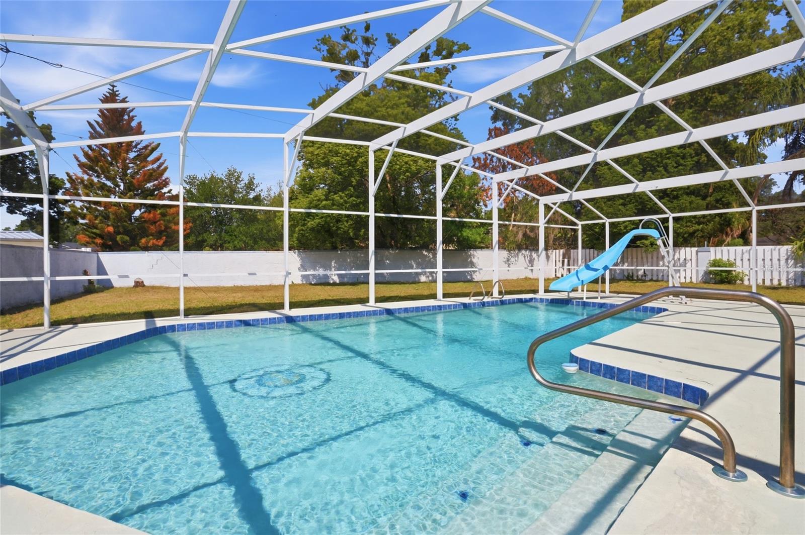 PINE LAKE ESTATES UNIT 2 - Residential