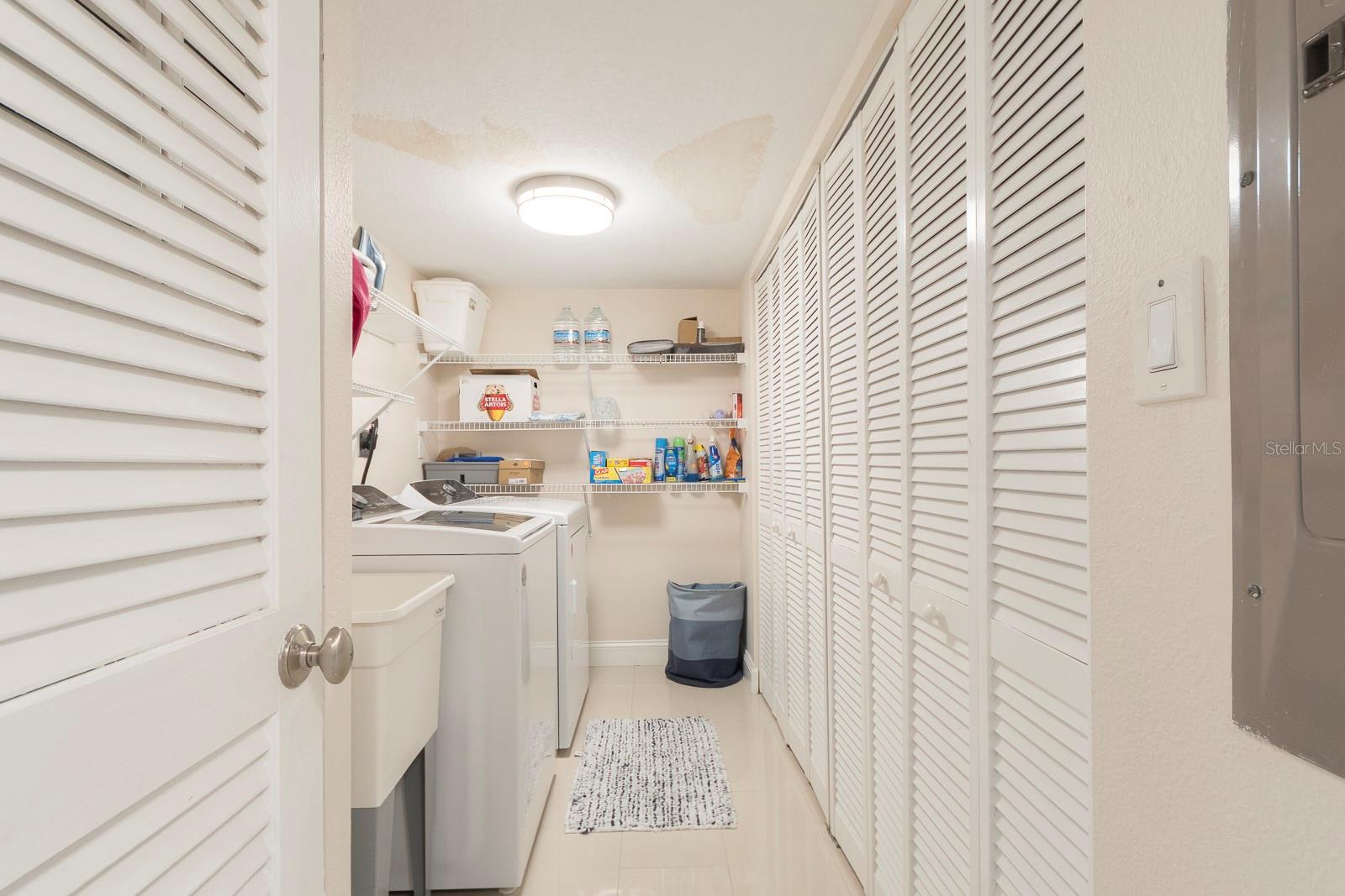 CLEARWATER SAND KEY - Residential