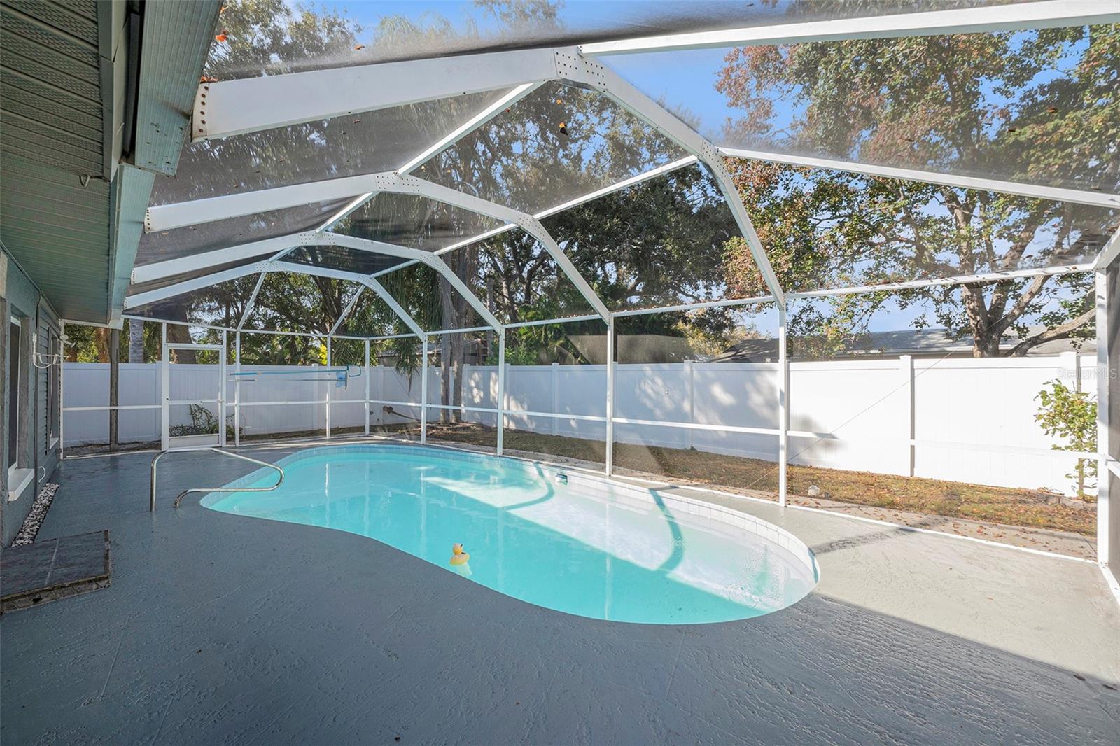 HARBOR PALMS-UNIT THREE - Residential