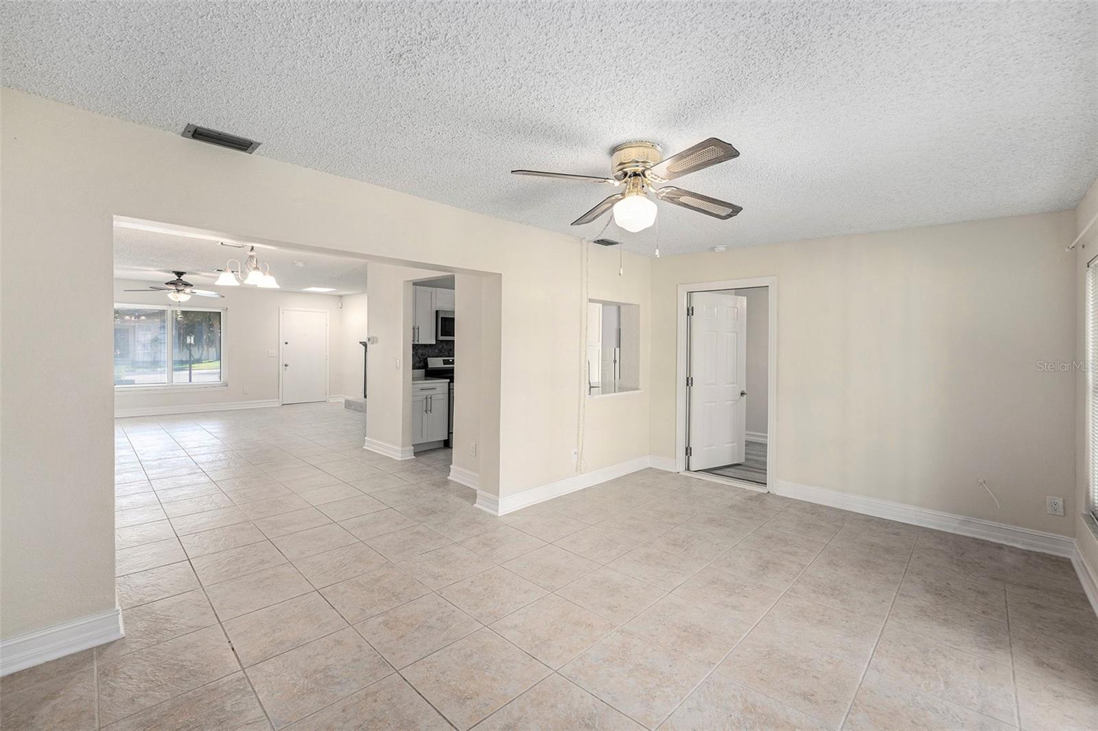 HARBOR PALMS-UNIT THREE - Residential