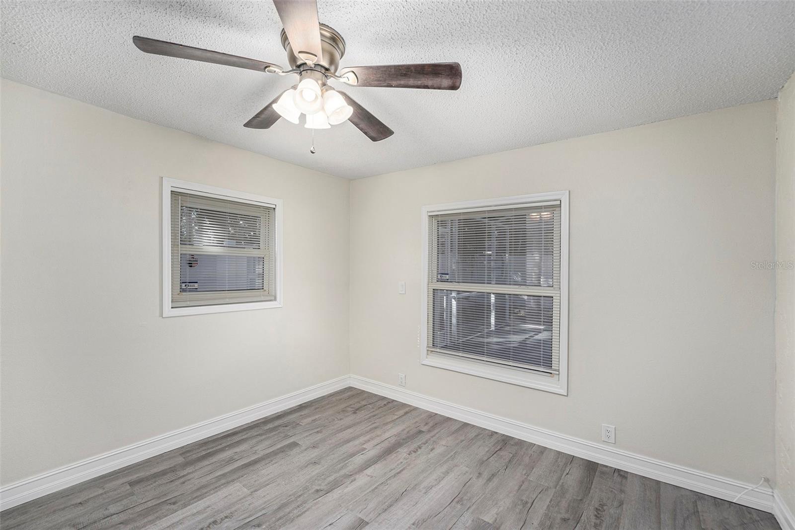 HARBOR PALMS-UNIT THREE - Residential