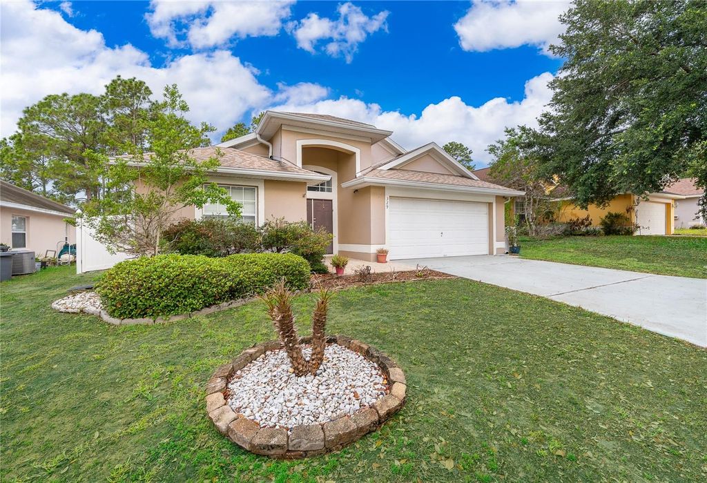 Photo of 329 Atwell Lane, Davenport, FL 33897 (MLS # O6407319)