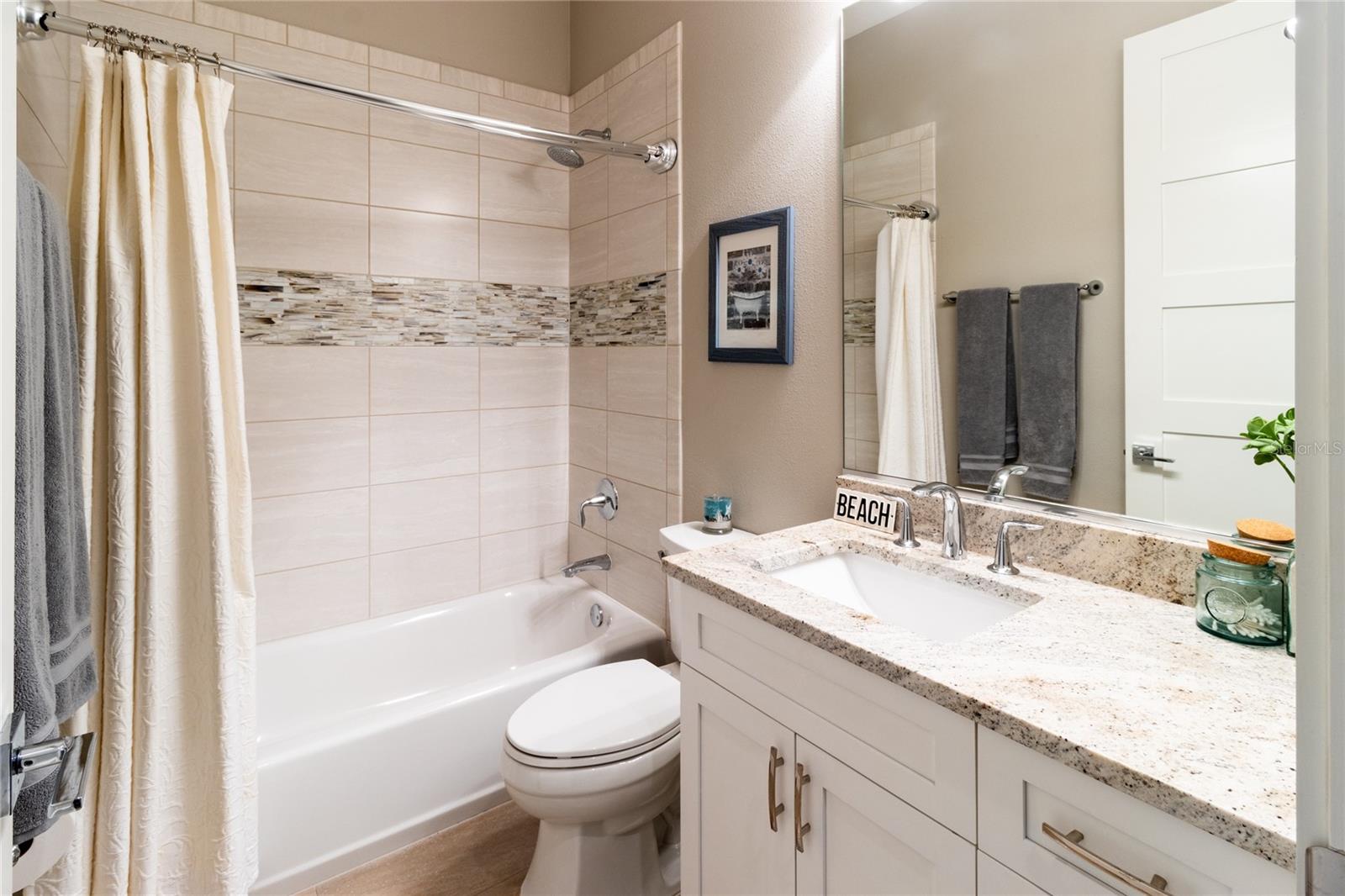 SARASOTA BEACH - Residential