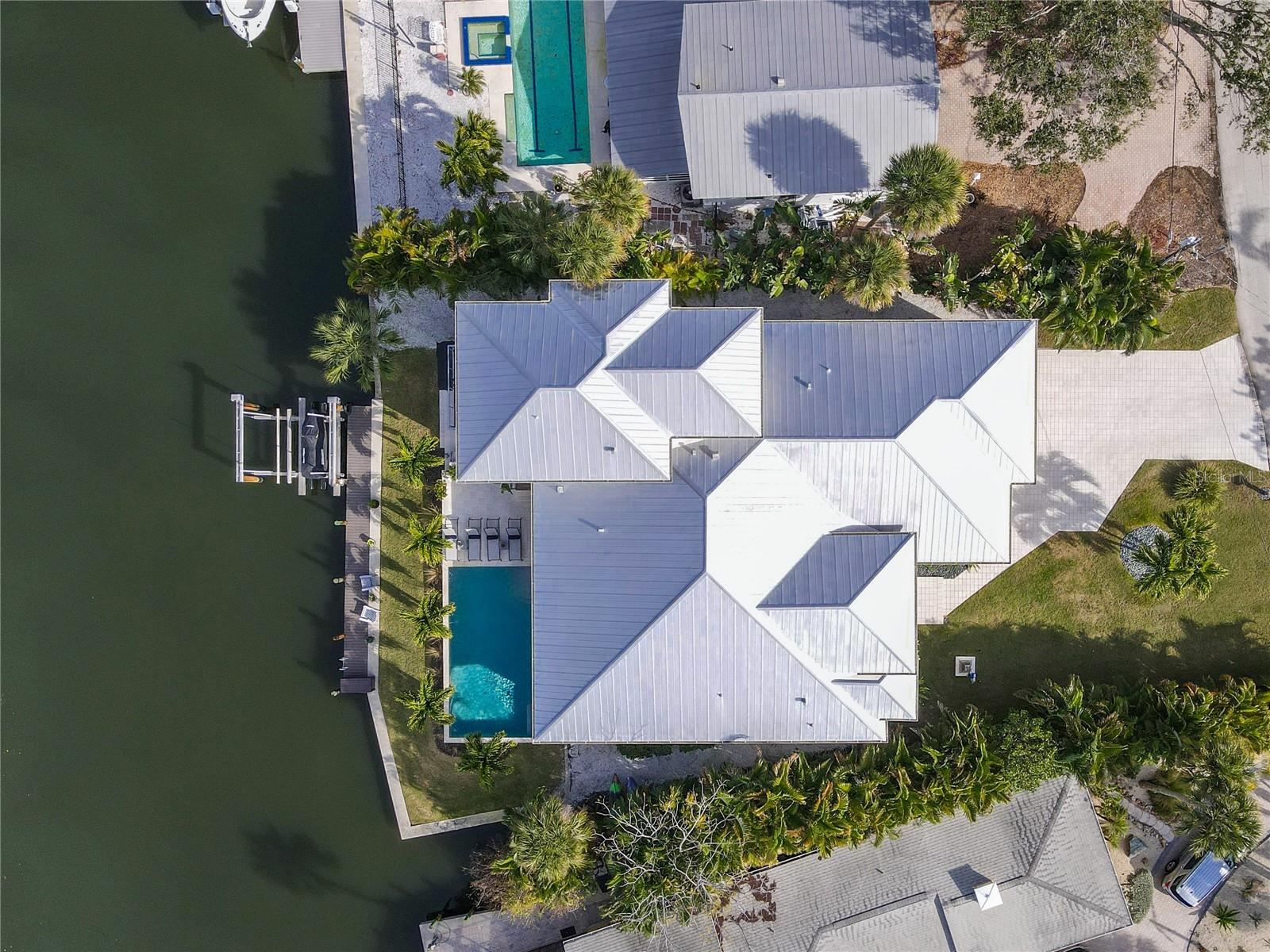 SARASOTA BEACH - Residential