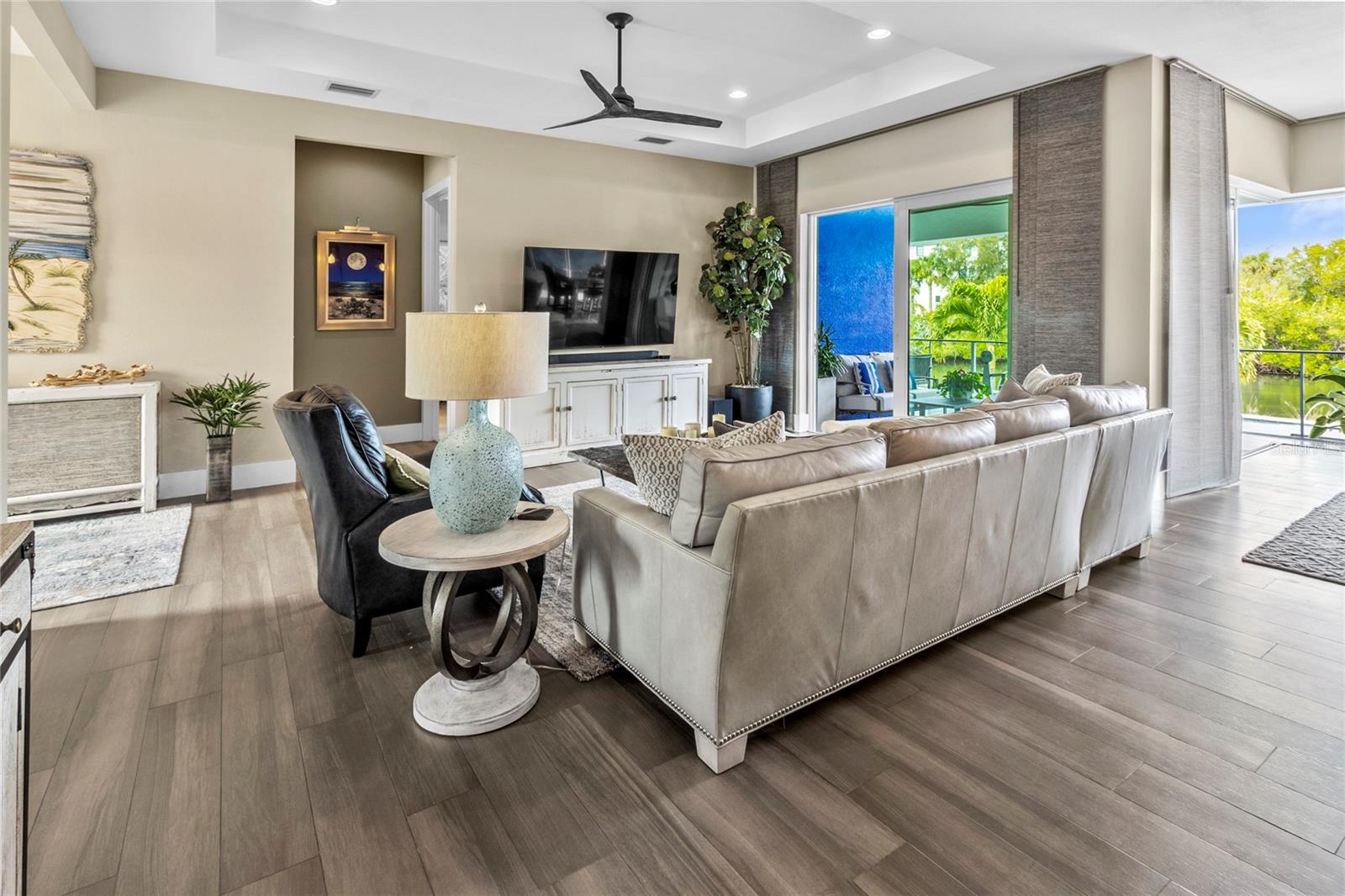 SARASOTA BEACH - Residential