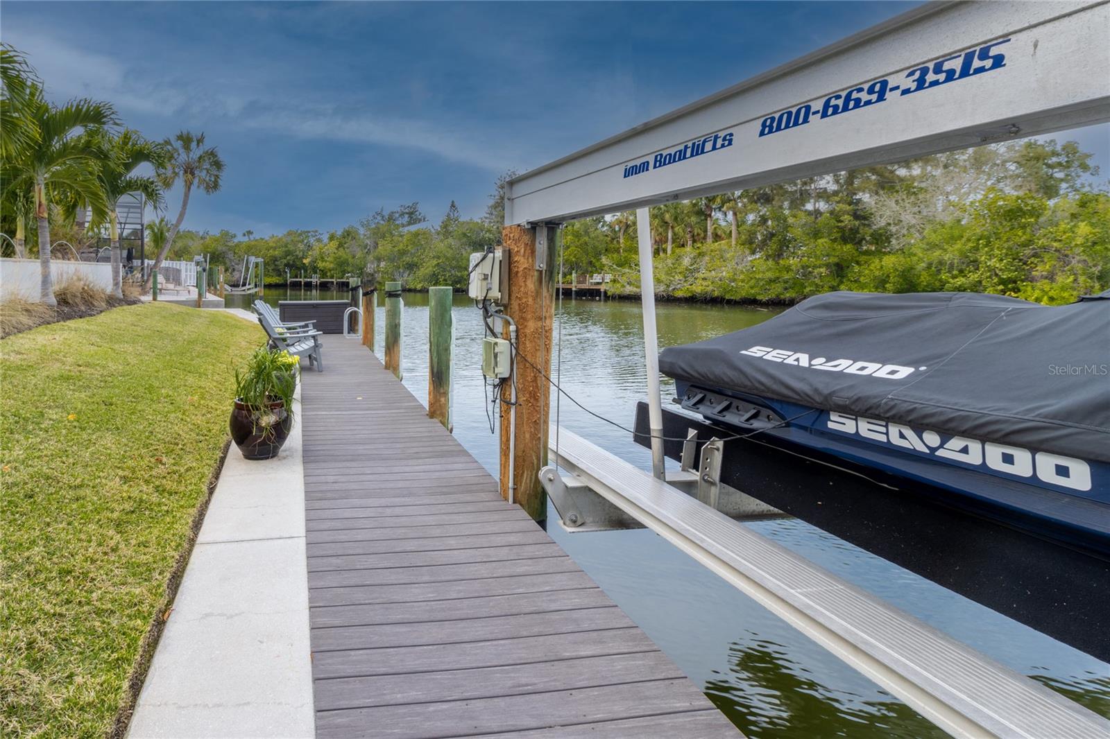 SARASOTA BEACH - Residential