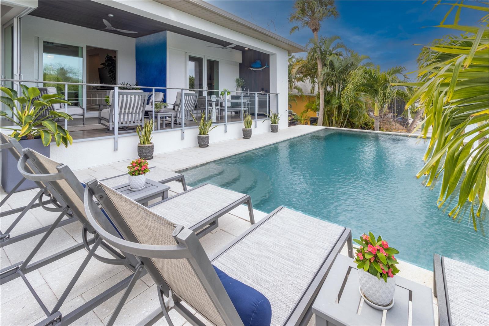 SARASOTA BEACH - Residential