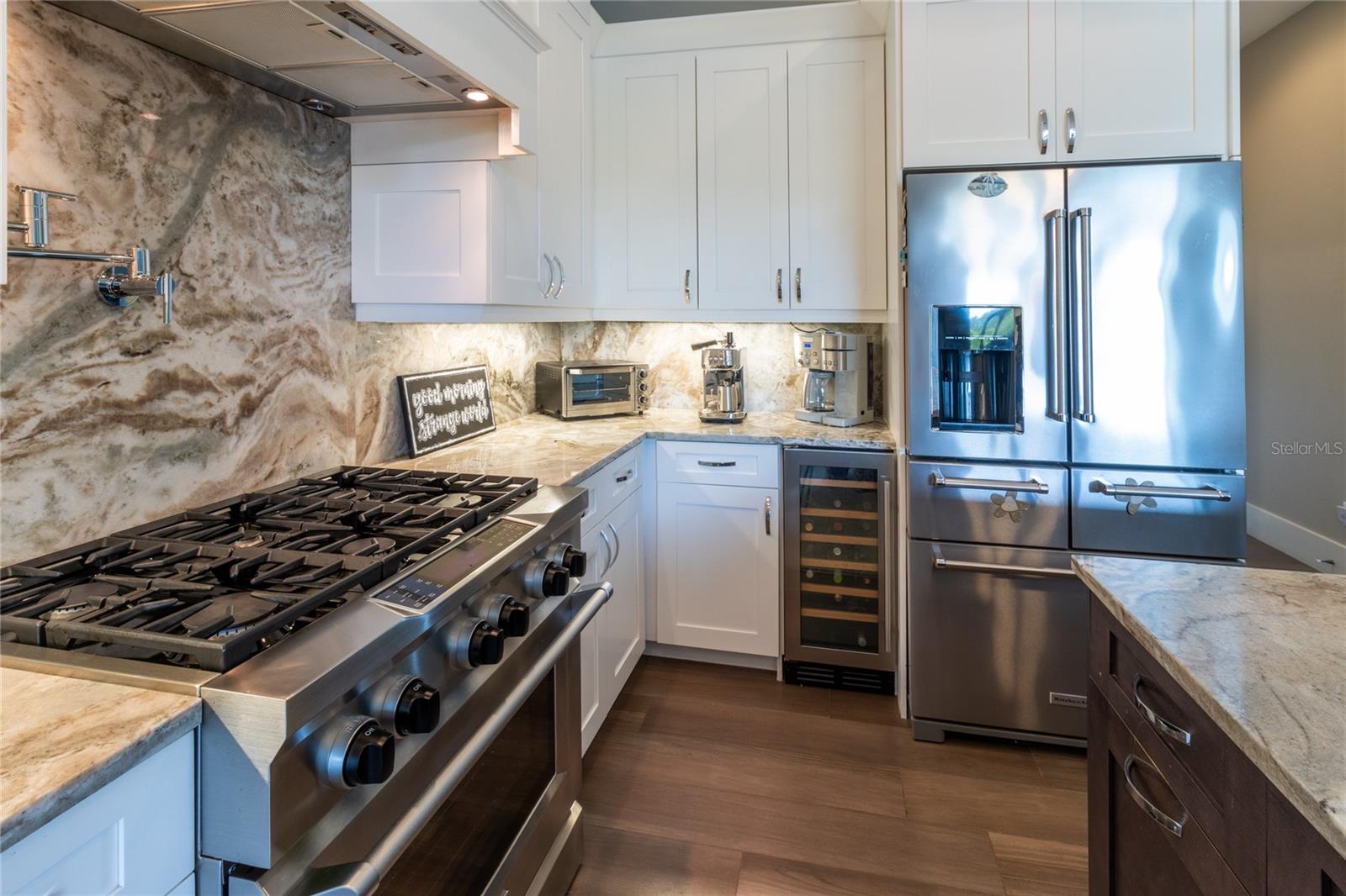 SARASOTA BEACH - Residential