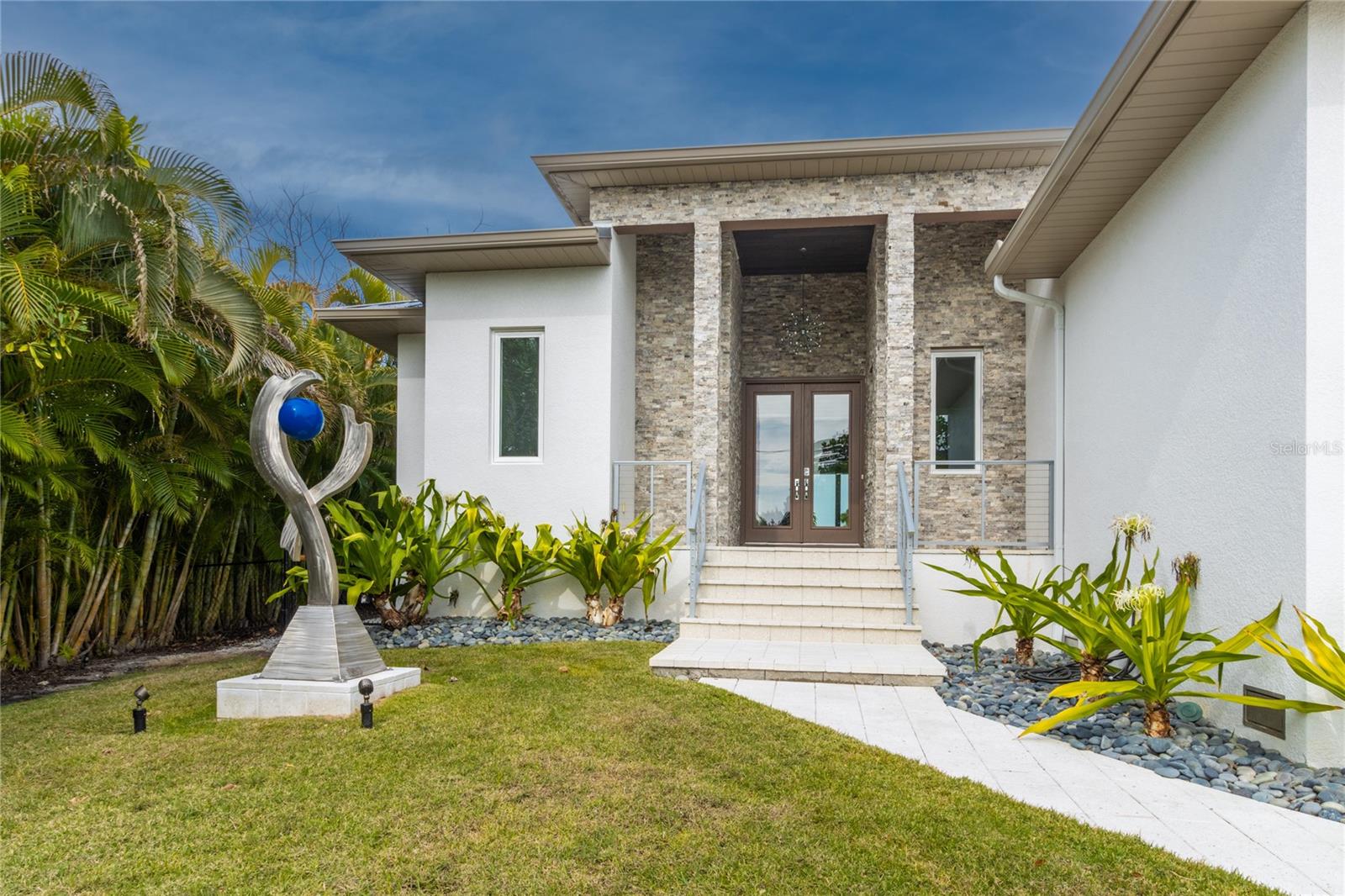 SARASOTA BEACH - Residential