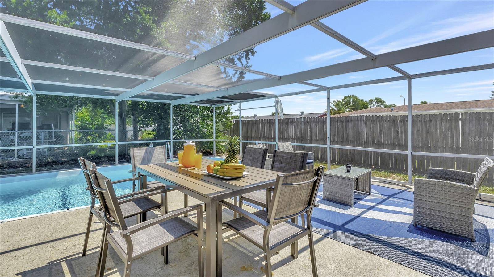 EMBASSY HILLS - Residential