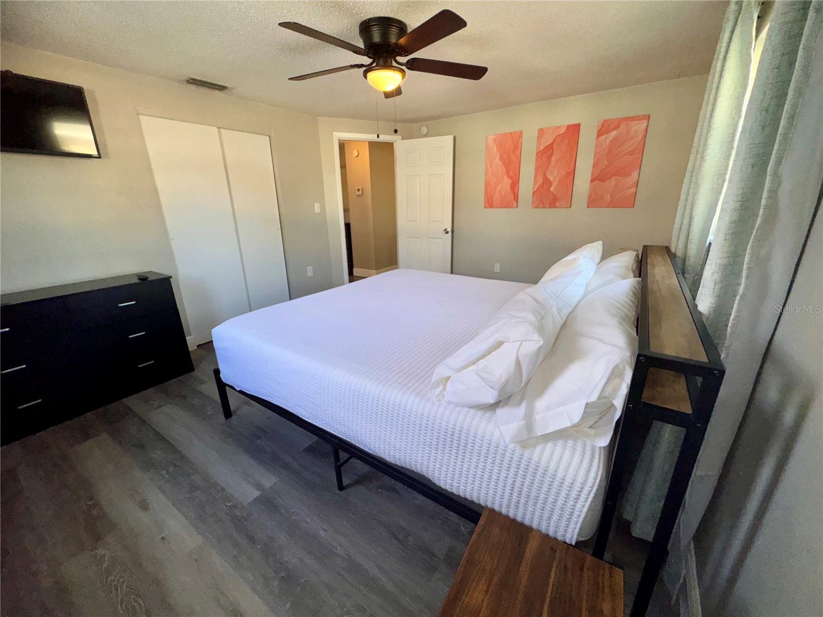 EMBASSY HILLS - Residential