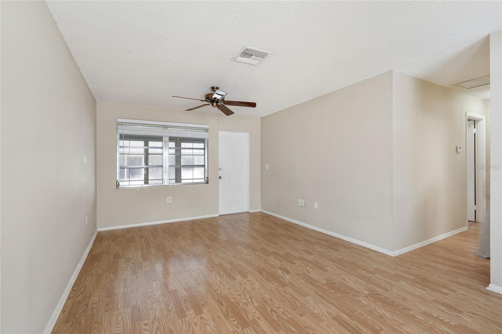 PARKWAY VILLAS - Residential